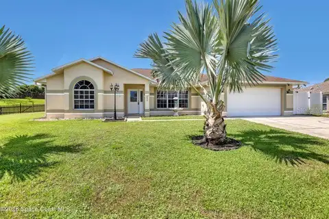 3975 TANGLE DR — home for sale