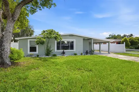 7806 TANGLEWOOD LN — home for sale