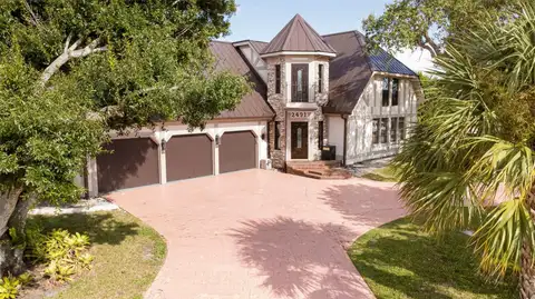 2491 PALM TREE DR — home for sale