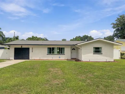 936 LYNDHURST ST — home for sale