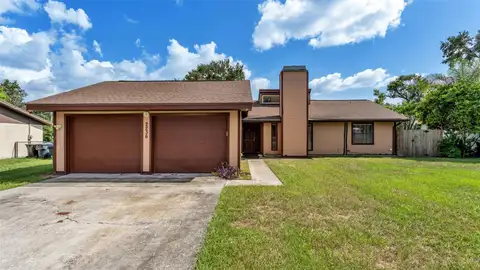 2236 COUNTRY LOOP N — home for sale