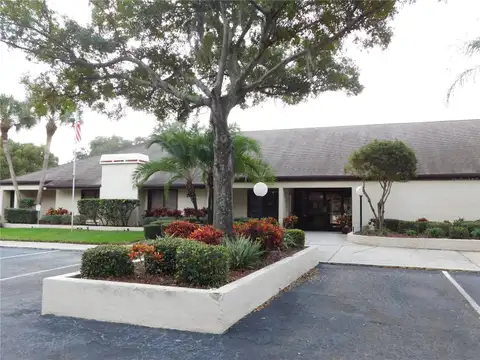 2529 OAKLEAF LN #30C — home for sale