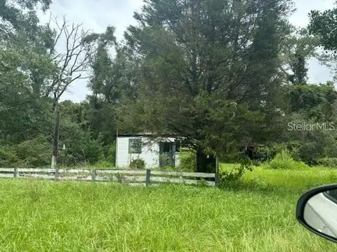 199 NW DAVIS CT — home for sale