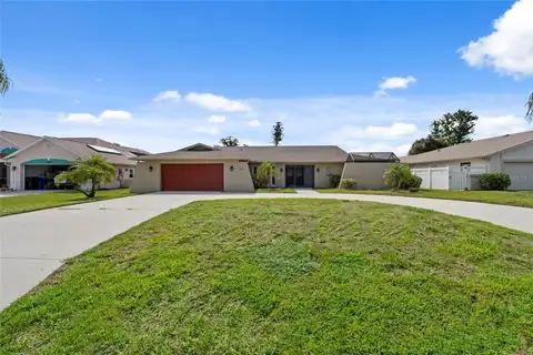 1252 WATERSIDE LN — home for sale