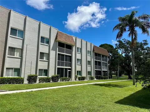 1330 GLEN OAKS DR E #370D — home for sale