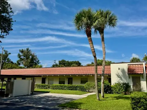 1701 PINEHURST RD #2F — home for sale