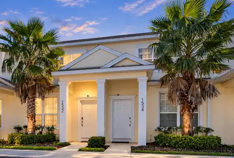 1532 RETREAT CIR — home for sale
