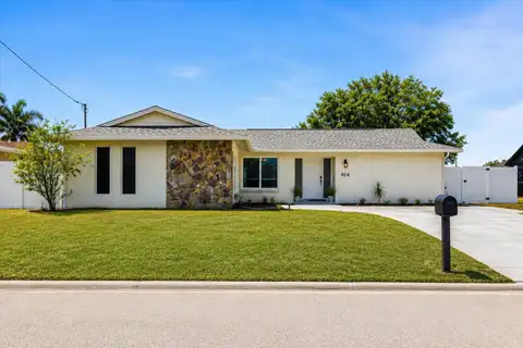 814 ELLICOTT CIR NW — home for sale