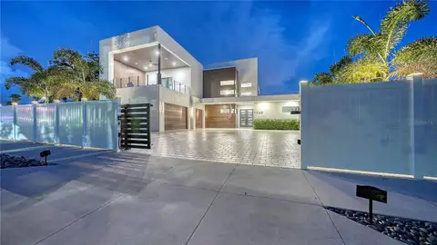 1960 BOYCE ST — home for sale