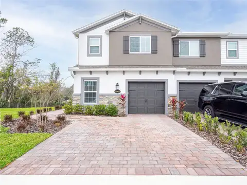 4902 LIVINGSTON LN — home for sale