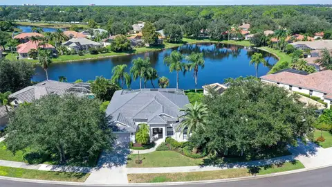 335 PARK TRACE BLVD — home for sale