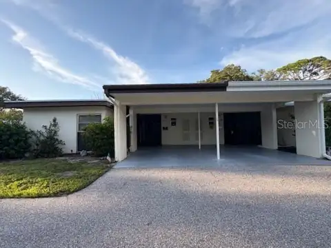 6259 GREEN VIEW CIR #108 — home for sale