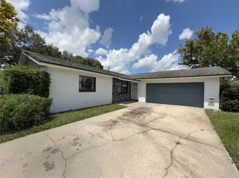 996 GRAYSON DR — home for sale