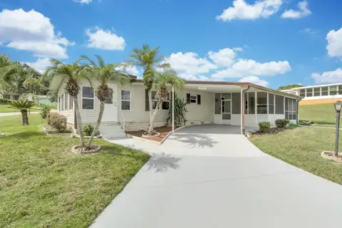 2002 LIVE OAK LN #14 — home for sale