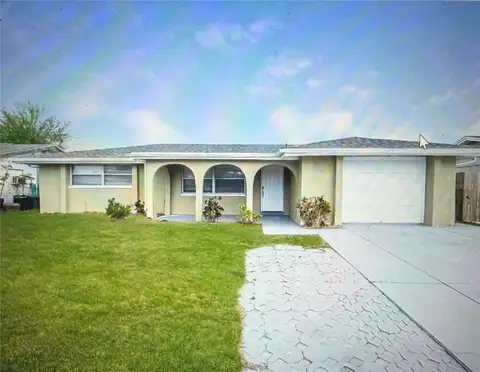 7405 OAKSHIRE DR — home for sale