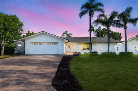 4495 CLEARWATER HARBOR DR S — home for sale
