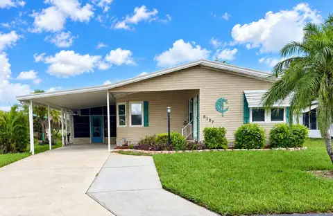 6107 GRAND OAKS DR SE — home for sale