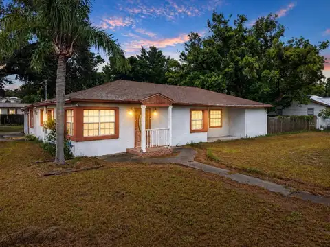 1302 E SLIGH AVE — home for sale