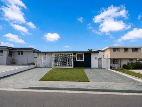 3 CALLE 3 #54 — home for sale