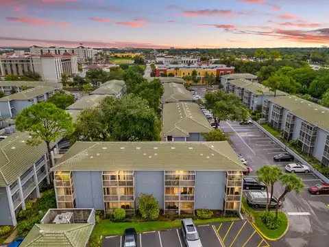 109 OYSTER BAY CIR #220 — home for sale