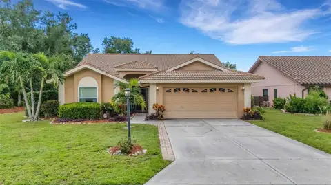 6104 NICOLE DR — home for sale
