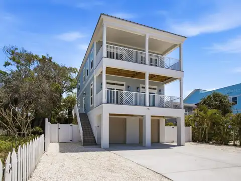 140 92ND AVE — home for sale