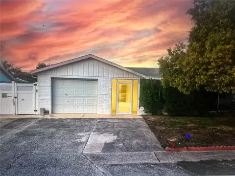 6211 MORAY AVE — home for sale
