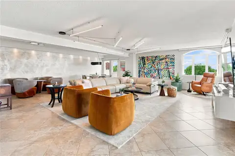 PR -2 PLAZA REAL CAPARRA #PH6 — home for sale