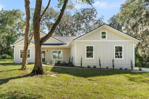 377 SE 4TH AVE — home for sale