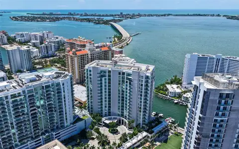 401 QUAY COMMONS #805 — home for sale
