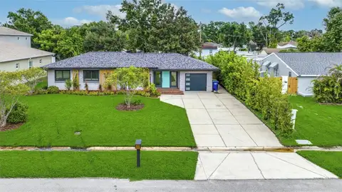 2121 W FARWELL DR — home for sale