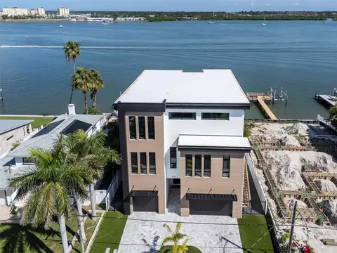 836 BAY POINT DR — home for sale