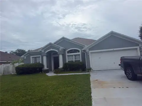 5 NE BISHOP LN — home for sale