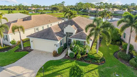 1632 LANCASHIRE DR — home for sale