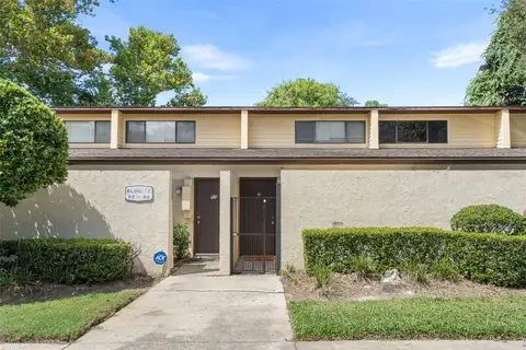 2508 SW 35TH PL #J-58 — home for sale