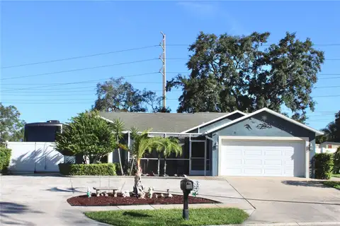 1521 FOXCROFT DR W — home for sale