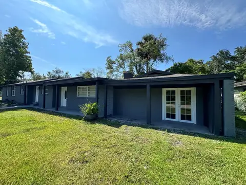 1320 S OLEANDER AVE — home for sale
