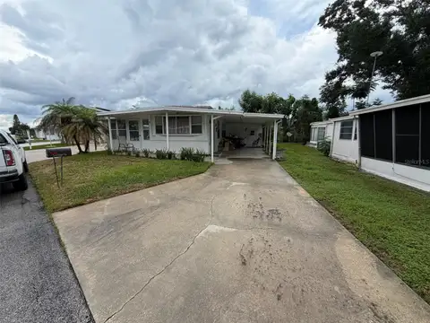 112 HOLIDAY LN — home for sale