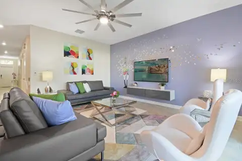 1585 MULLIGAN BLVD — home for sale