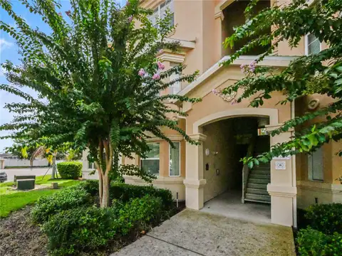 102 TERRACE RIDGE CIR #102 — home for sale