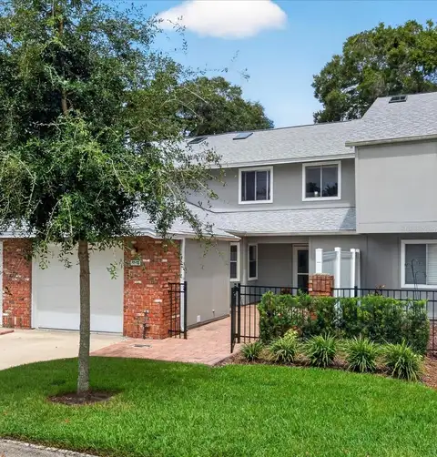 611 CHESTNUT OAK CIR #113 — home for sale