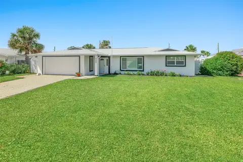 4346 CANDLEWOOD LN — home for sale