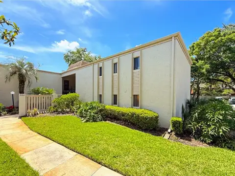 3284 S SEMORAN BLVD #11 — home for sale