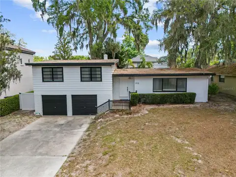 913 MOSS LN — home for sale