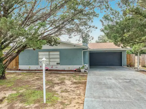 510 SAPPHIRE LN — home for sale