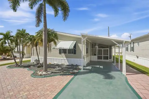 10100 BURNT STORE RD #122 — home for sale