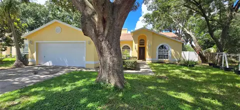 348 VINEYARD DR — home for sale