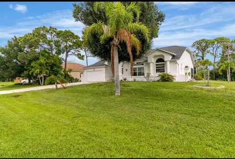 1040 BAY HARBOR DR — home for sale