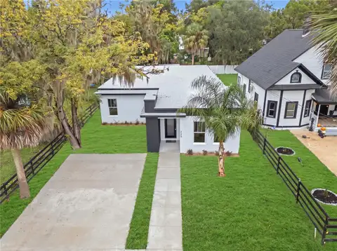 225 E HYDE PARK AVE — home for sale