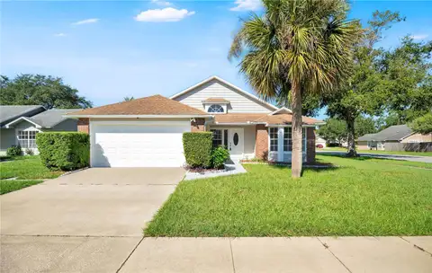 233 S ABERDEEN CIR — home for sale